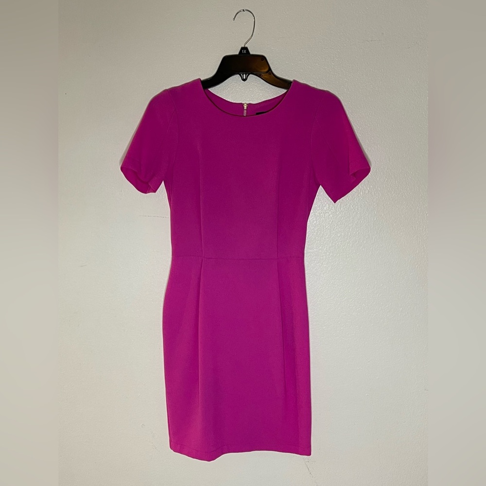 Topshop Magenta Pink Short Sleeve Mini Sheath Dress Size US 2 Exposed Back Zip